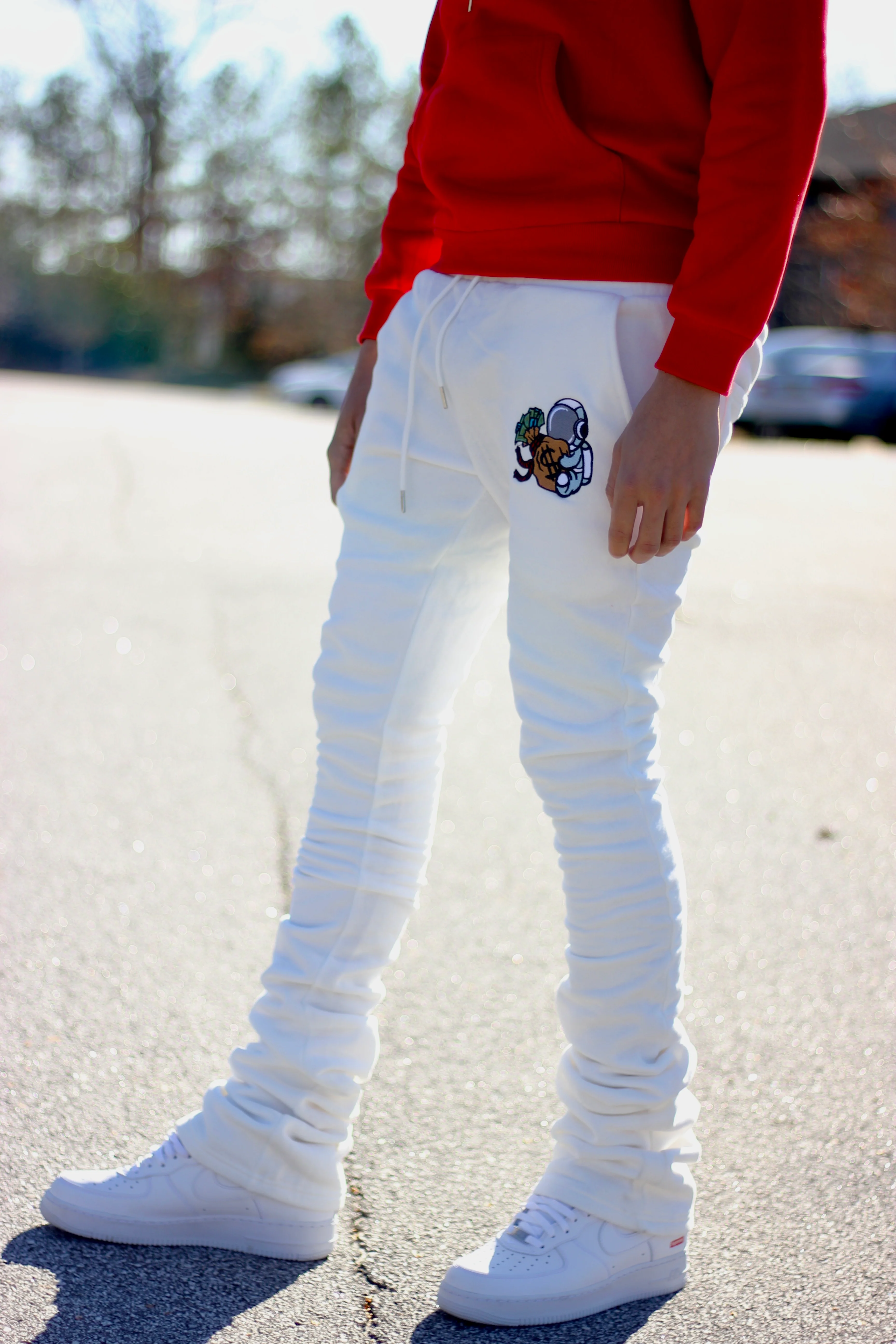 Super Stacked White Joggers - Image 6