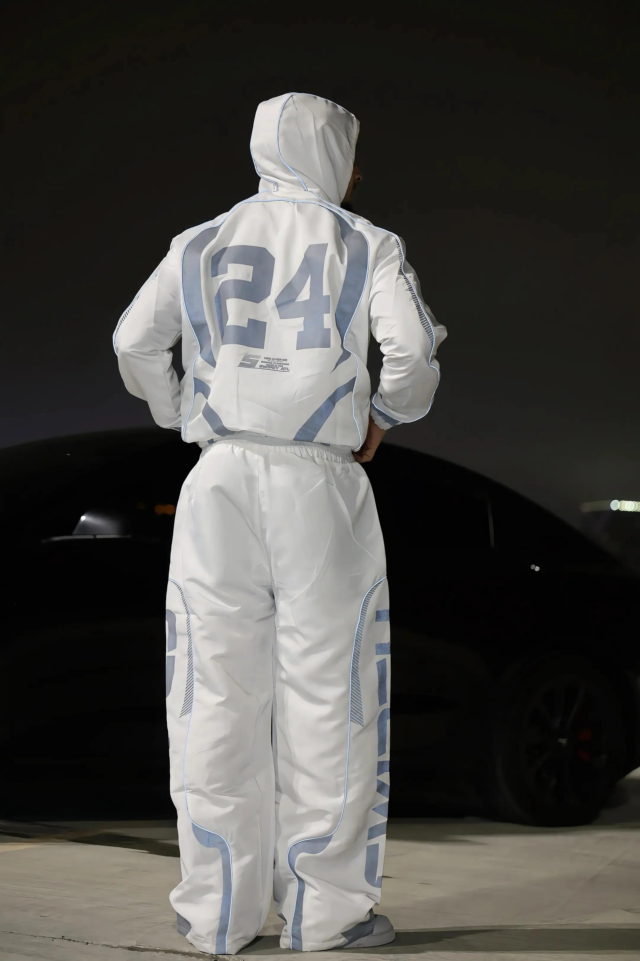 White V2 Windbreaker - Image 8